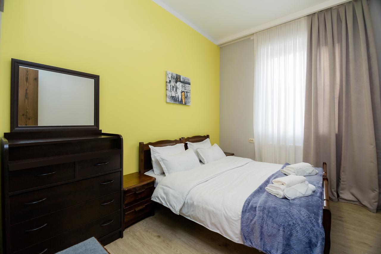 Big Family Guest House Tbilisi Esterno foto