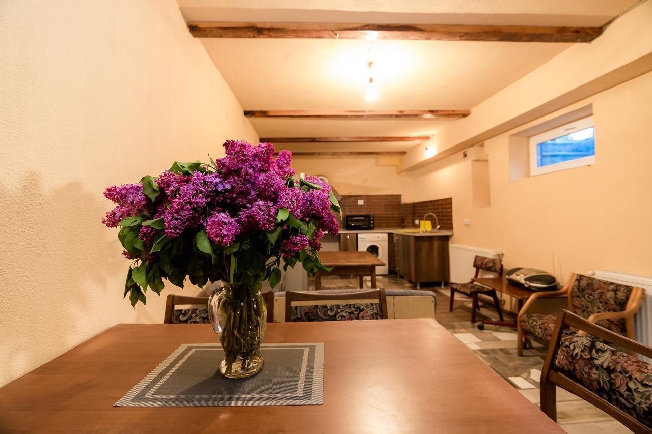Big Family Guest House Tbilisi Esterno foto